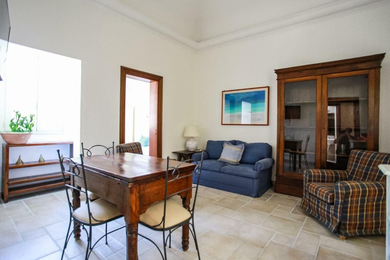 Palazzo Candido Suites & Apartments - Sit Apartment Lecce Exteriér fotografie